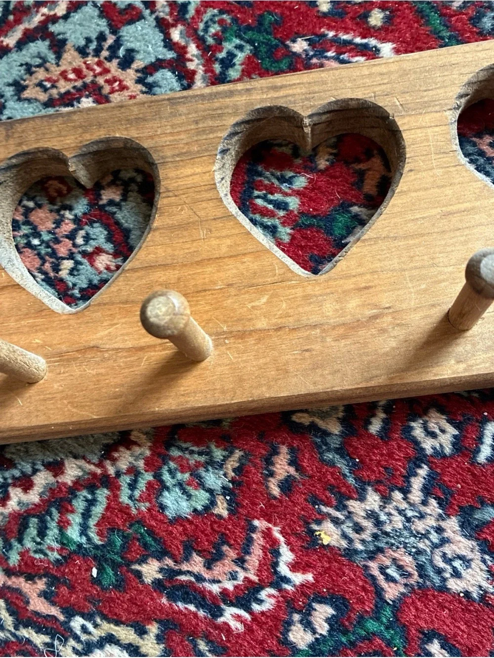 Wood Heart Shelf with 4 pegs Cottagecore